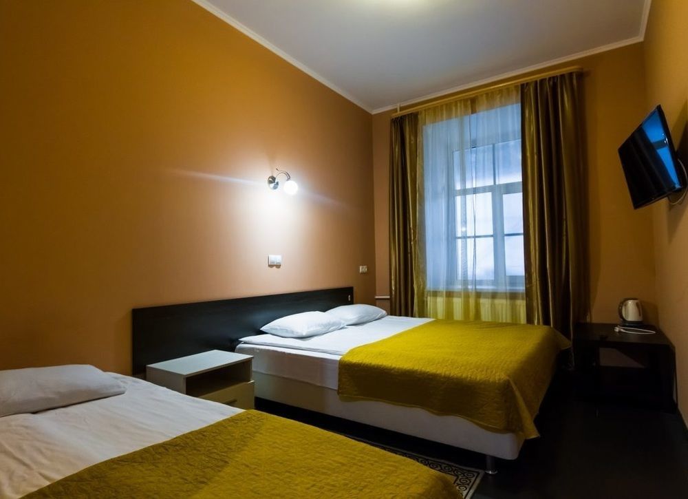 Yellow Hotel Αγία Πετρούπολη Εξωτερικό φωτογραφία